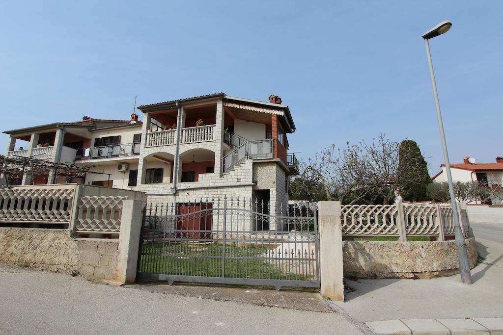 Apartment Ari Rovinj Exteriör bild